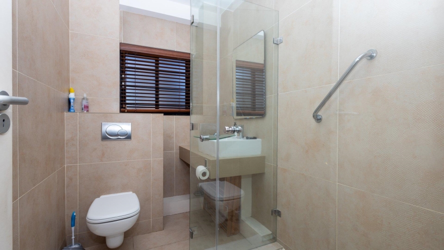 To Let 2 Bedroom Property for Rent in Table View Western Cape